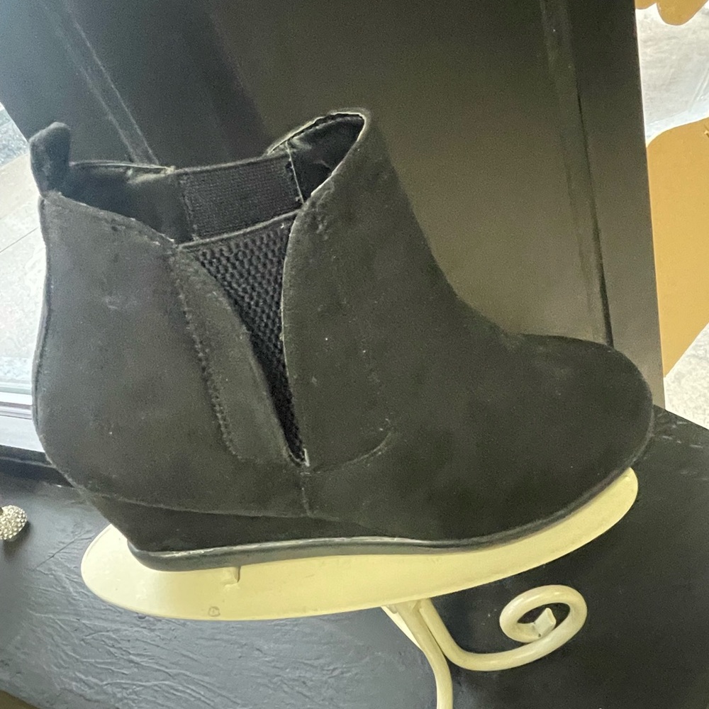 NEW black 2” wedge heeled bootie